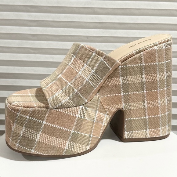 🌹LARROUDE🌹 Wanda Platform Mule In Neutral Plaid Raffia Size: 11 - Picture 5 of 13
